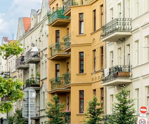 Maleckiego 21b * Poznań