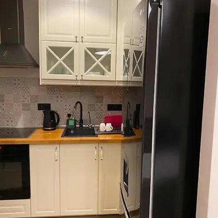 Apartment Comfortable In The Centre Of Close To The Mtp By Renters
