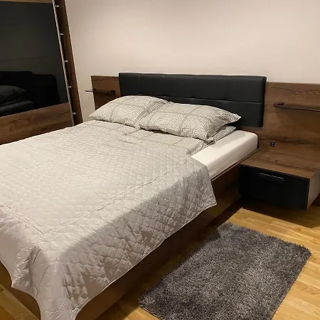 Comfortable In The Centre Of Close To The Mtp By Renters * Poznan