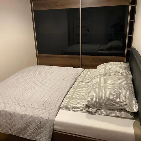 Apartment Comfortable In The Centre Of Close To The Mtp By Renters Poznan