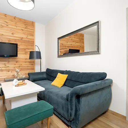 Comfortable In The Centre Of Close To The Mtp By Renters Apartment